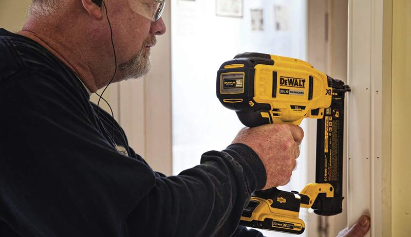 Best Cordless Nail Gun