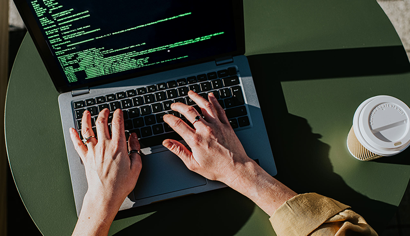 Factors to Consider When Choosing Budget Laptop for Coding